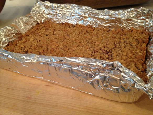 After cooling, the whole thing lifts right out of the pan. 