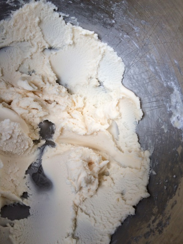 This tastes like a thick, minty frosting - yum!